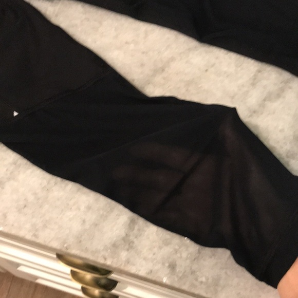 Vimmia Bumble Panel Crop Leggings Womens Size XS Black White Made in USA Yoga - Picture 5 of 12